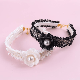 Handwoven Tweed Flower Collar Necklace (Color: Black, size: X Small/Small)